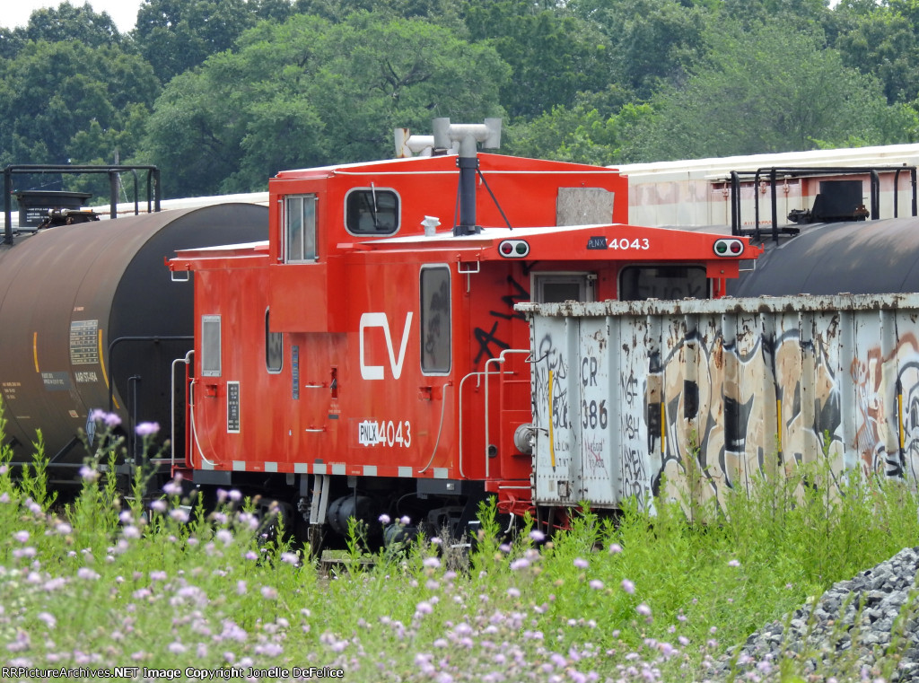 ex-CV Caboose #4043